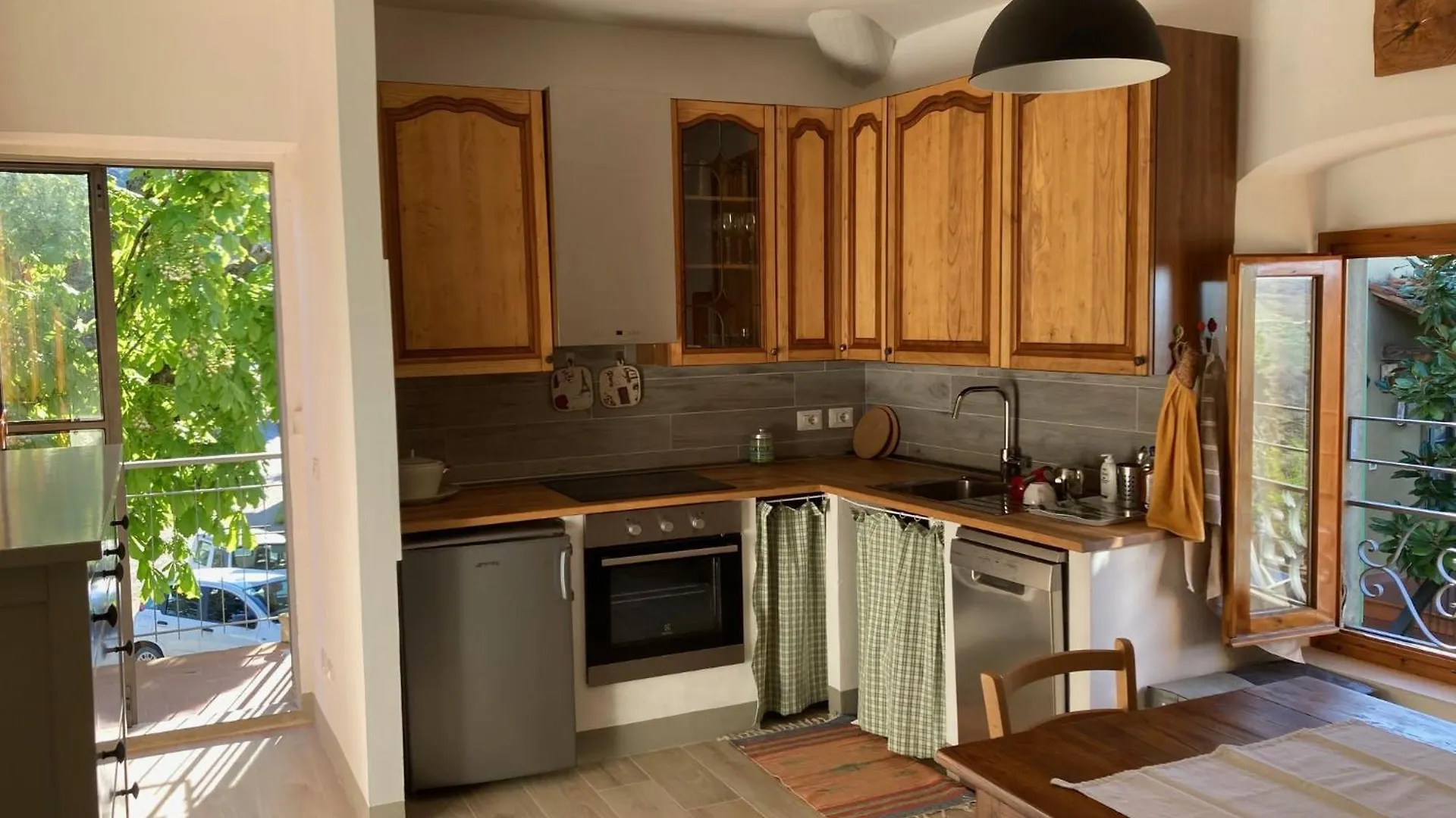 Agriturismo La Casina Di Castellinuzza E Piuca Corti イタリア